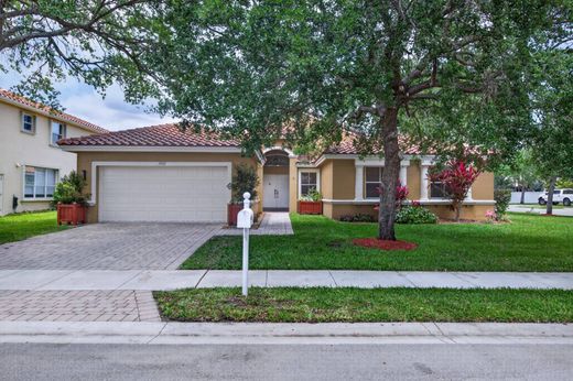 Villa in Pembroke Pines, Broward County