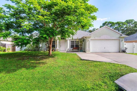 Villa in Port Saint Lucie, Saint Lucie County