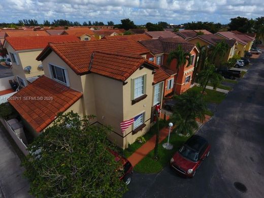 Townhouse in Miami Terrace Mobile Home, Miami-Dade