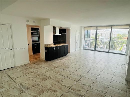 Komplex apartman Miami Beach, Miami-Dade County