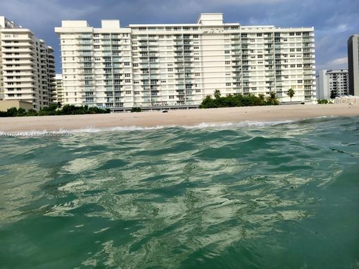 Kamienica w Miami Beach, Miami-Dade County