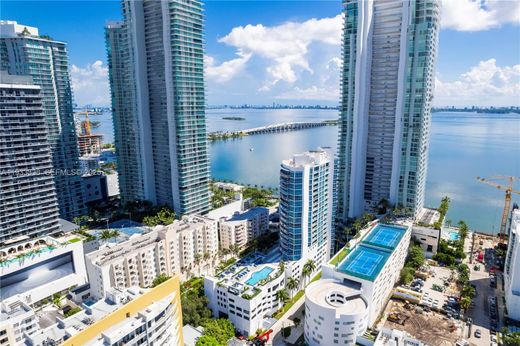 Complesso residenziale a Miami, Miami-Dade County