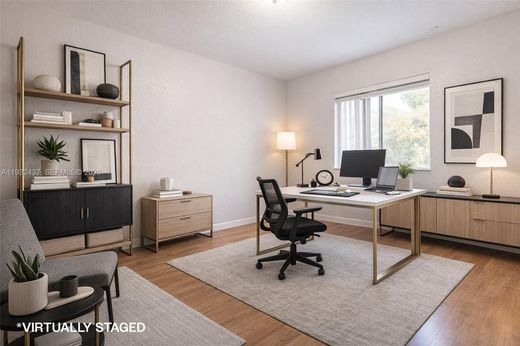 ‏בית בעיר ב  Hallandale Beach, Broward County