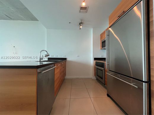 Complesso residenziale a Miami, Miami-Dade County