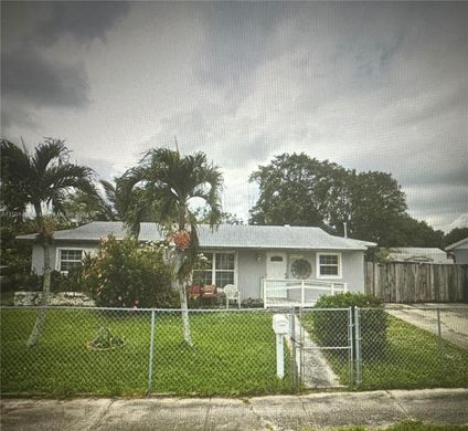 Villa - Miami Gardens, Miami-Dade County