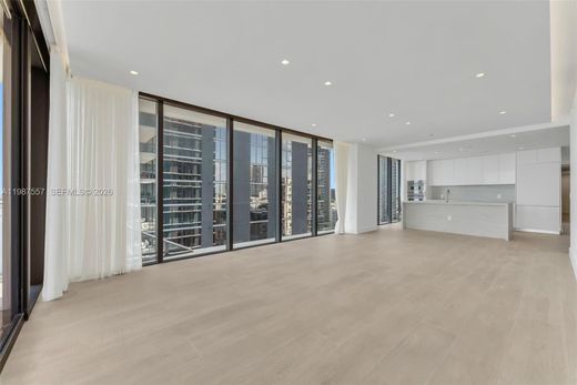 Residential complexes in Miami, Miami-Dade