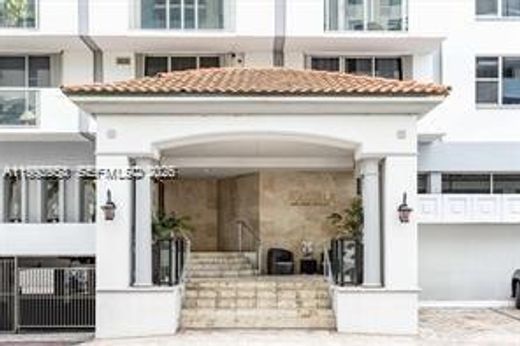 Edificio en Surfside, Miami-Dade County