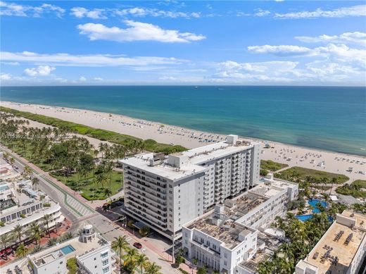 Complesso residenziale a Miami Beach, Miami-Dade County