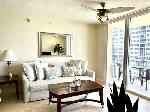 Residential complexes in Hallandale, Broward County