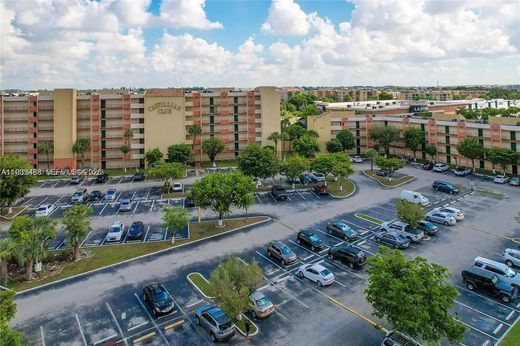 콘도미니엄 / Miami Terrace Mobile Home, Miami-Dade County