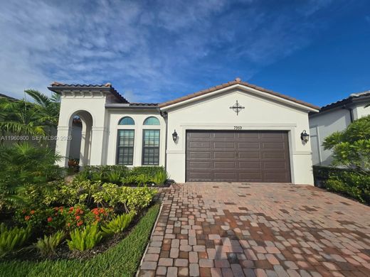 Villa in Parkland, Broward County