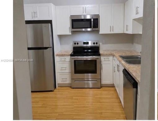 Residential complexes in Miami, Miami-Dade