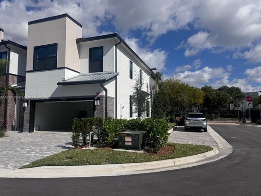 Townhouse in Plantation, Broward County
