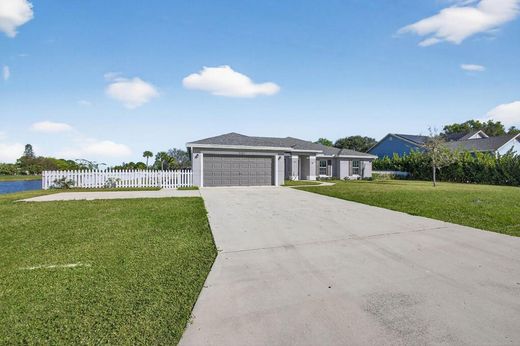 Villa in Port Saint Lucie, Saint Lucie County