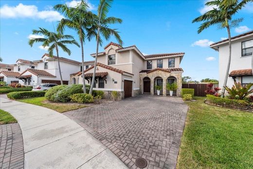 Villa in Miami, Miami-Dade County
