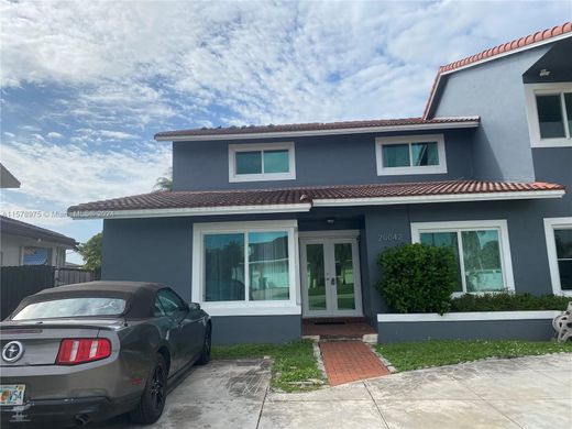 Villa a Hialeah, Miami-Dade County