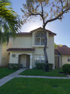 Residential complexes in Pembroke Pines, Broward County