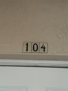 Complesso residenziale a Doral, Miami-Dade County