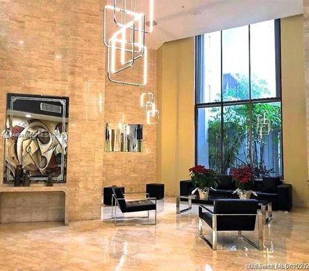 Komplex apartman Aventura, Miami-Dade County