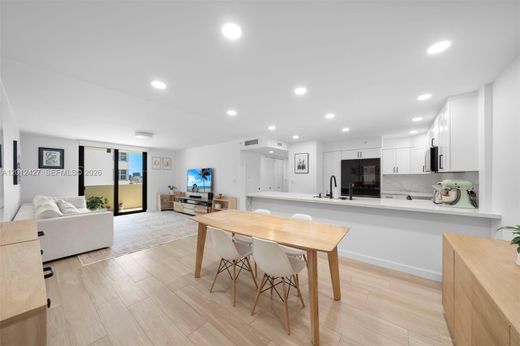 Kamienica w Miami Beach, Miami-Dade County
