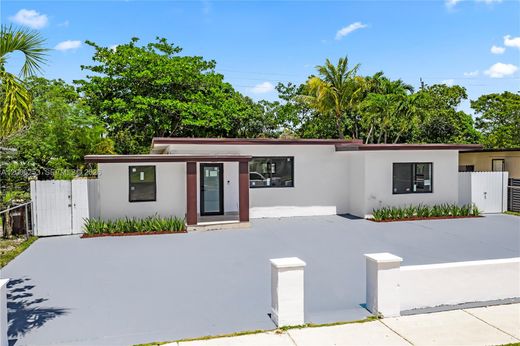 Willa w North Miami, Miami-Dade County