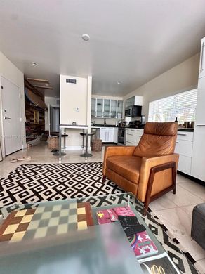 Complesso residenziale a Miami Beach, Miami-Dade County