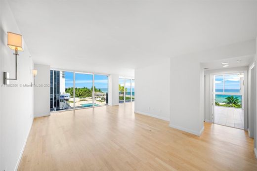 Complesso residenziale a Miami Beach, Miami-Dade County