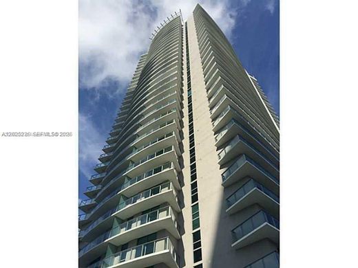 Complexes résidentiels à Miami, Comté de Miami-Dade