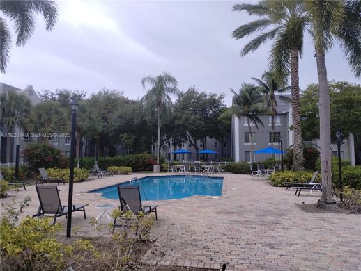Κτίριο σε Pembroke Pines, Broward County