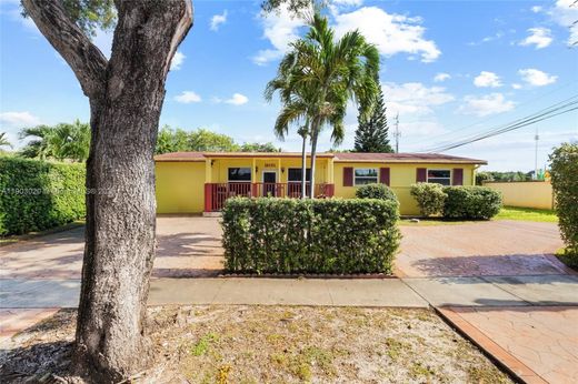 Villa in North Miami Beach, Miami-Dade County