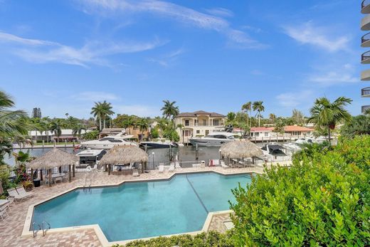 Residential complexes in Pompano Beach, Broward County