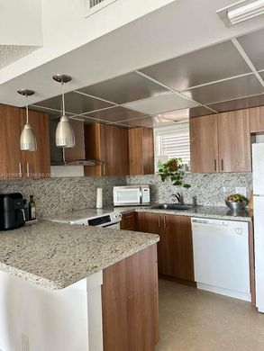 Residential complexes in Doral, Miami-Dade