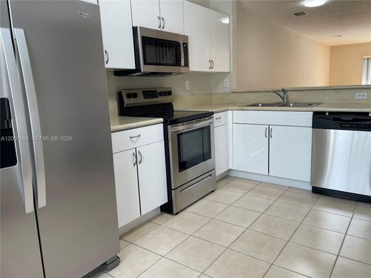 Komplex apartman Miramar, Broward County