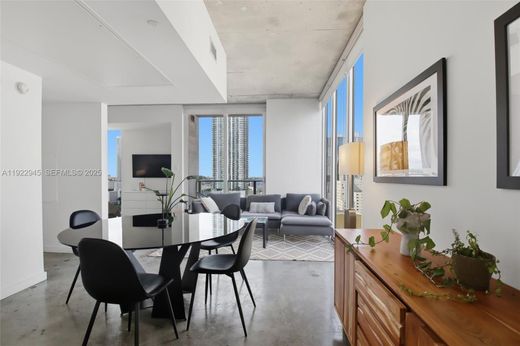 Wohnkomplexe in Miami, Miami-Dade County