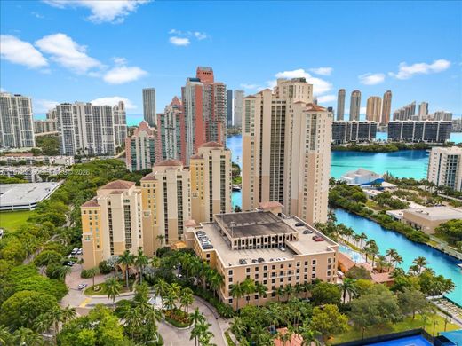 Complexes résidentiels à Aventura, Comté de Miami-Dade