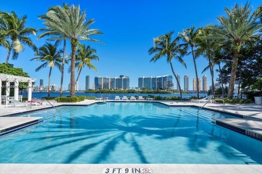 Residential complexes in Aventura, Miami-Dade