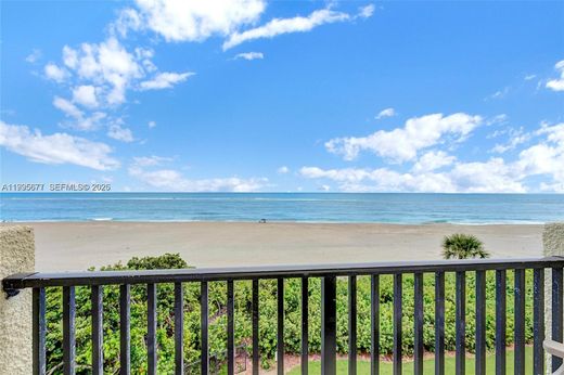 Residential complexes in Jupiter, Palm Beach