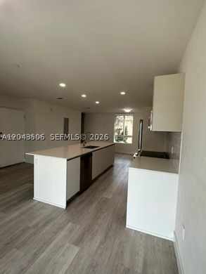 Komplex apartman Miami, Miami-Dade County