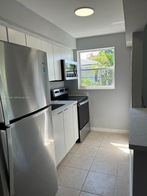 Residential complexes in Miami, Miami-Dade
