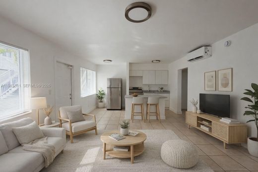 Residential complexes in North Miami Beach, Miami-Dade