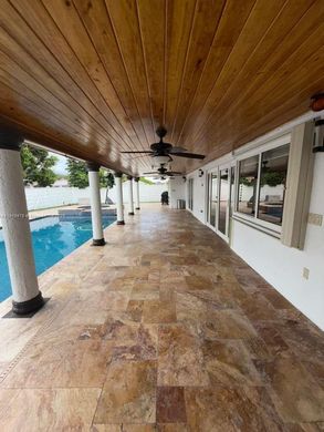 Villa in Miami, Miami-Dade County