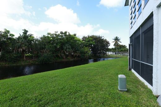 Жилой комплекс, Margate, Broward County