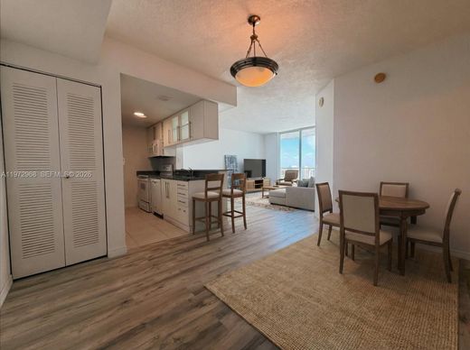 Complexos residenciais - Miami, Miami-Dade County