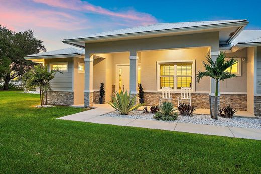 Villa in Indiantown, Martin County