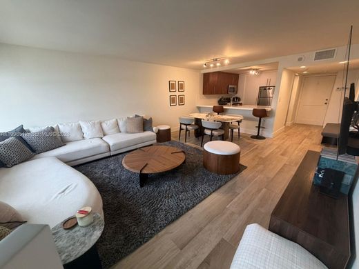 Residential complexes in Miami, Miami-Dade