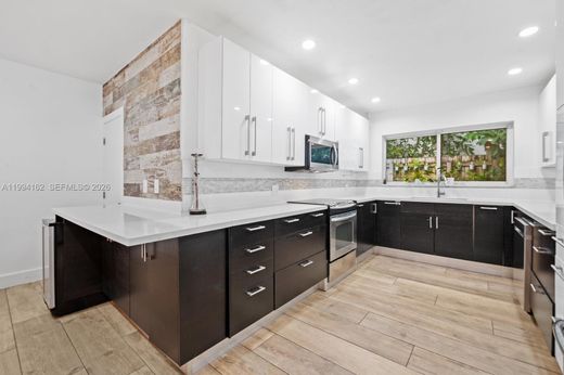 Villa in Miami, Miami-Dade
