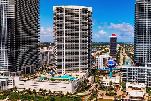 Komplex apartman Hallandale Beach, Broward County