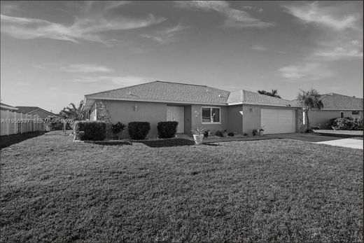 Villa in Cape Coral, Lee County