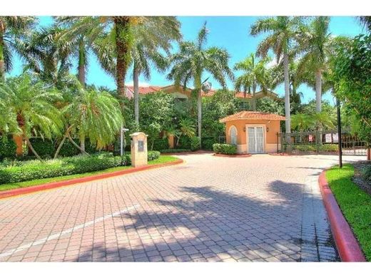 Coconut Creek, Broward Countyのアパートメント・コンプレックス