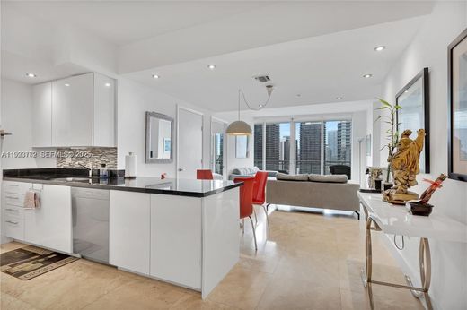 Kamienica w Miami, Miami-Dade County